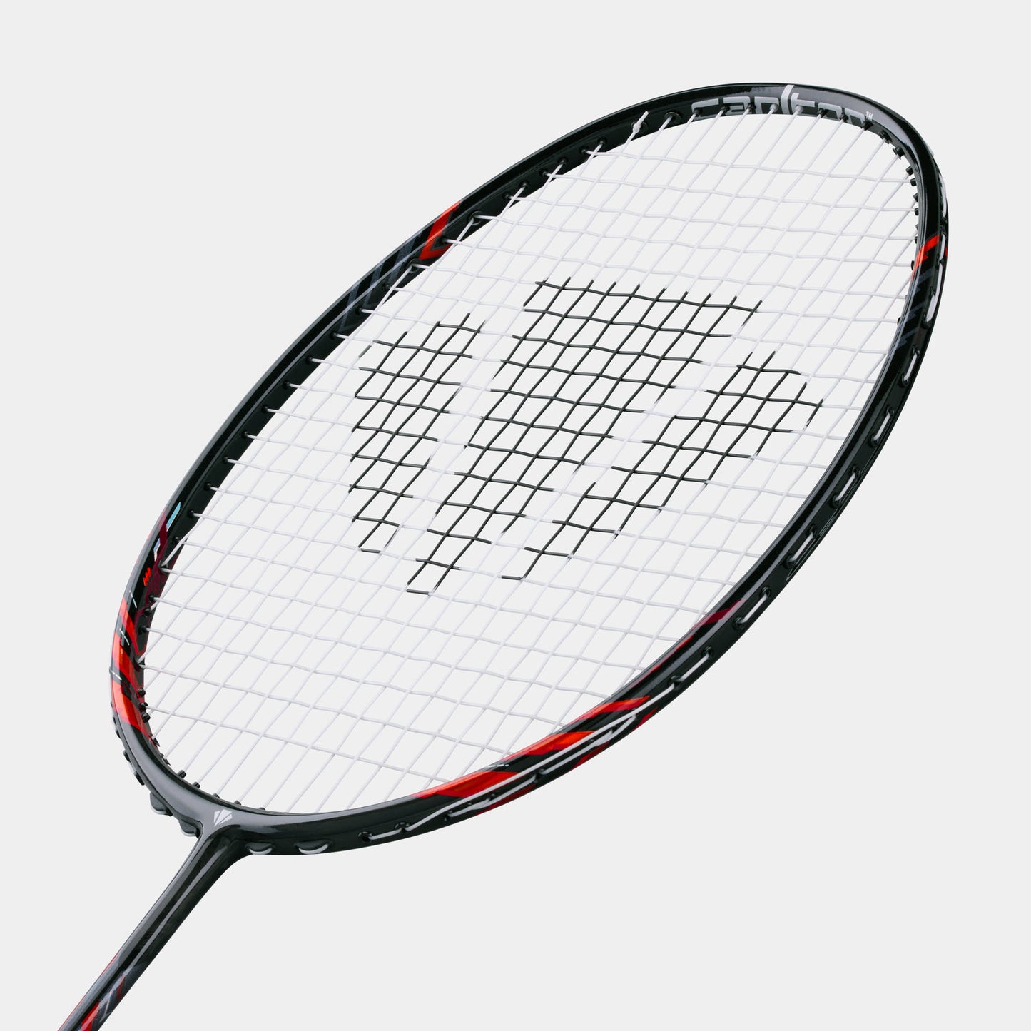 Carlton Badmintonschläger GP-X 85 bespannt